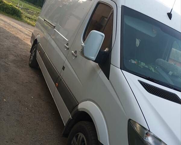 Белый Мерседес Sprinter, объемом двигателя 2.2 л и пробегом 308 тыс. км за 15500 $, фото 17 на Automoto.ua