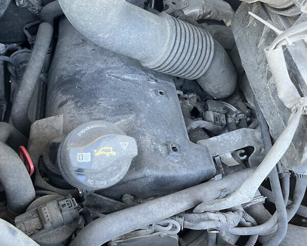 Белый Мерседес Sprinter, объемом двигателя 3 л и пробегом 313 тыс. км за 31000 $, фото 14 на Automoto.ua