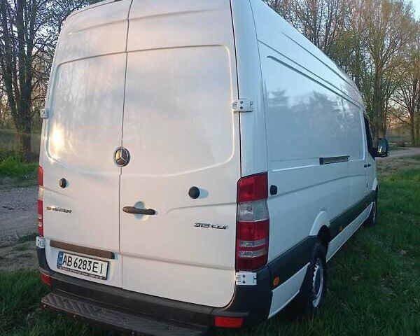 Белый Мерседес Sprinter, объемом двигателя 2.14 л и пробегом 316 тыс. км за 16800 $, фото 8 на Automoto.ua