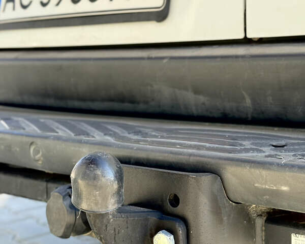 Белый Мерседес Sprinter, объемом двигателя 3 л и пробегом 245 тыс. км за 32000 $, фото 13 на Automoto.ua