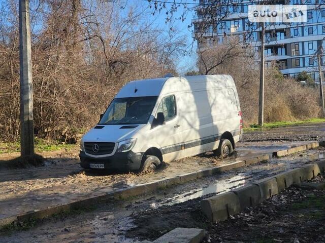 Білий Мерседес Sprinter, об'ємом двигуна 3 л та пробігом 310 тис. км за 44000 $, фото 6 на Automoto.ua