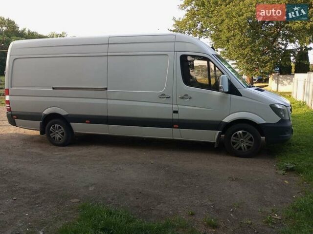 Белый Мерседес Sprinter, объемом двигателя 2.2 л и пробегом 308 тыс. км за 15500 $, фото 23 на Automoto.ua