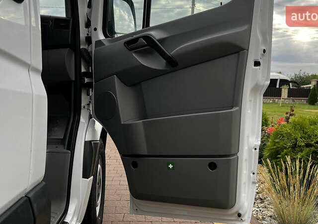 Белый Мерседес Sprinter, объемом двигателя 0 л и пробегом 408 тыс. км за 24000 $, фото 48 на Automoto.ua