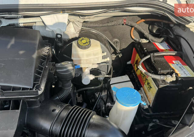 Белый Мерседес Sprinter, объемом двигателя 2.2 л и пробегом 275 тыс. км за 21900 $, фото 46 на Automoto.ua