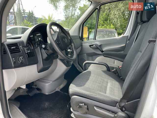 Білий Мерседес Sprinter, об'ємом двигуна 2.2 л та пробігом 221 тис. км за 18500 $, фото 4 на Automoto.ua