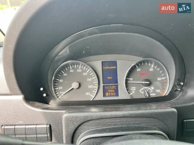 Белый Мерседес Sprinter, объемом двигателя 2.2 л и пробегом 385 тыс. км за 23638 $, фото 16 на Automoto.ua