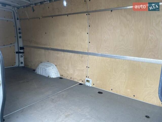 Белый Мерседес Sprinter, объемом двигателя 2.1 л и пробегом 255 тыс. км за 17500 $, фото 21 на Automoto.ua