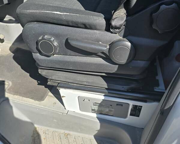 Білий Мерседес Sprinter, об'ємом двигуна 2.14 л та пробігом 5 тис. км за 17000 $, фото 10 на Automoto.ua