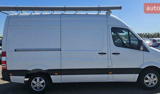 Белый Мерседес Sprinter, объемом двигателя 0 л и пробегом 262 тыс. км за 20500 $, фото 8 на Automoto.ua