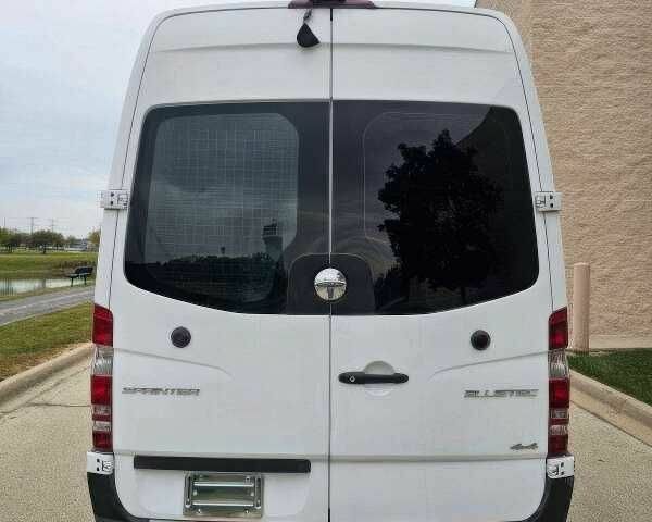 Білий Мерседес Sprinter, об'ємом двигуна 3 л та пробігом 134 тис. км за 10000 $, фото 5 на Automoto.ua