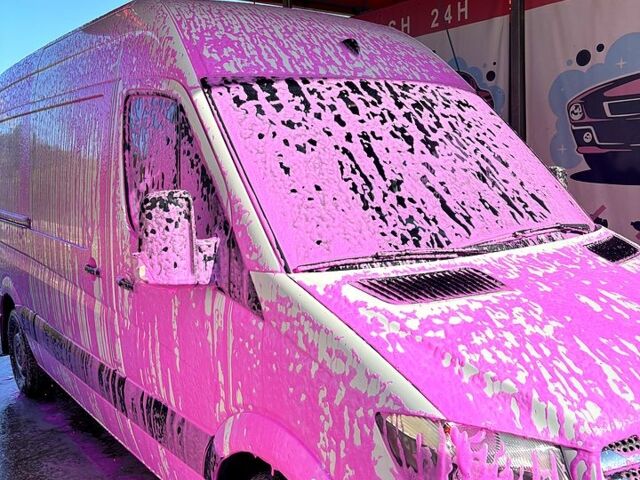 Белый Мерседес Sprinter, объемом двигателя 3 л и пробегом 217 тыс. км за 25000 $, фото 10 на Automoto.ua