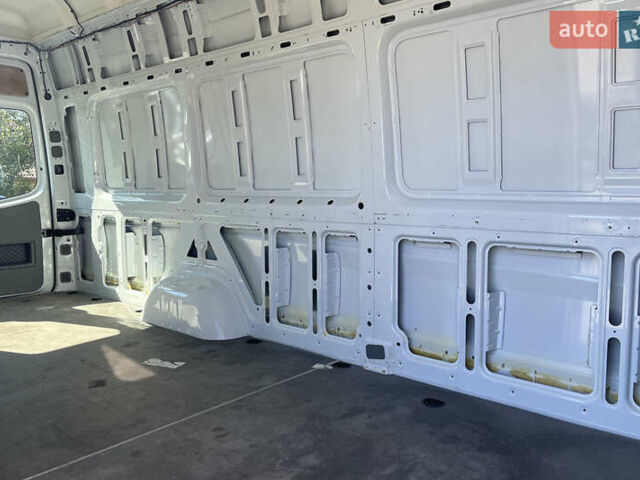Білий Мерседес Sprinter, об'ємом двигуна 2.14 л та пробігом 430 тис. км за 37500 $, фото 9 на Automoto.ua