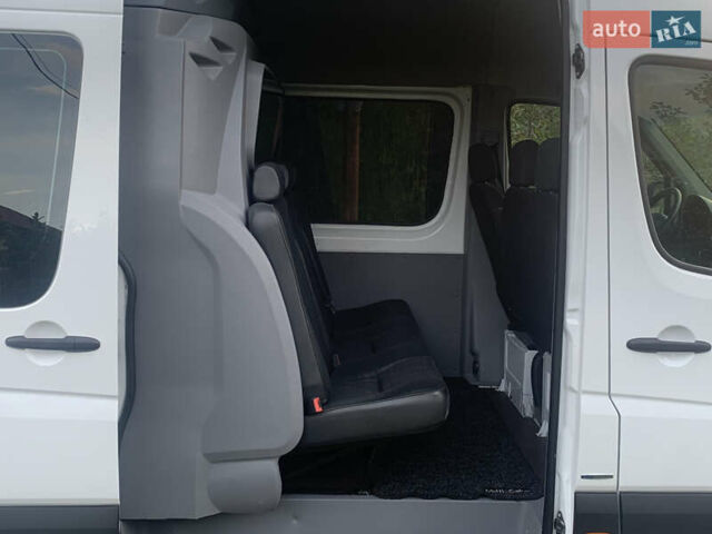 Белый Мерседес Sprinter, объемом двигателя 3 л и пробегом 310 тыс. км за 27990 $, фото 23 на Automoto.ua