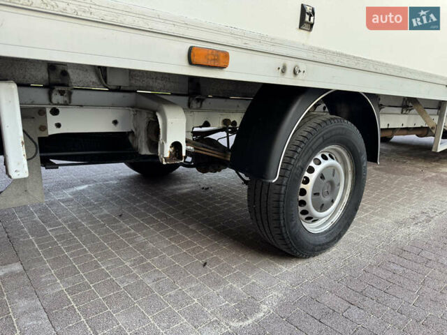 Белый Мерседес Sprinter, объемом двигателя 2.14 л и пробегом 331 тыс. км за 21500 $, фото 15 на Automoto.ua