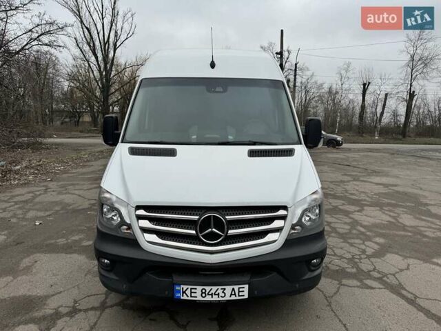 Белый Мерседес Sprinter, объемом двигателя 2.14 л и пробегом 420 тыс. км за 17800 $, фото 1 на Automoto.ua