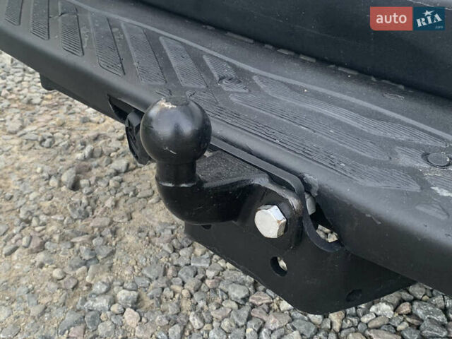 Белый Мерседес Sprinter, объемом двигателя 3 л и пробегом 310 тыс. км за 27990 $, фото 37 на Automoto.ua