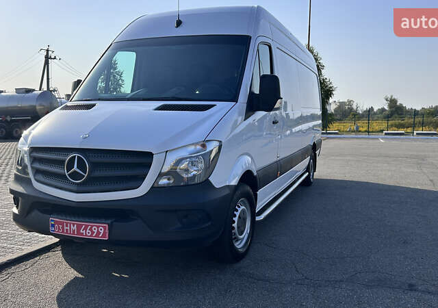 Белый Мерседес Sprinter, объемом двигателя 0 л и пробегом 287 тыс. км за 20850 $, фото 8 на Automoto.ua