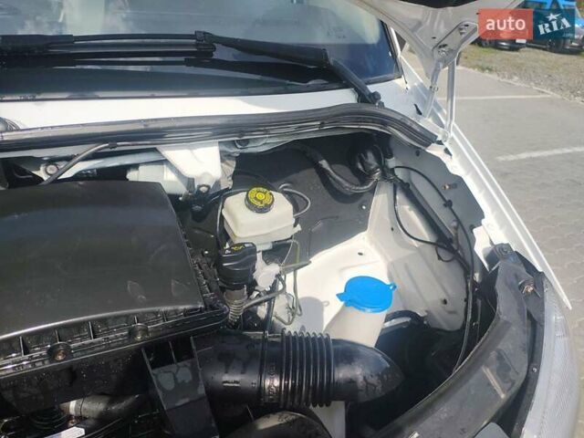Білий Мерседес Sprinter, об'ємом двигуна 0 л та пробігом 326 тис. км за 13800 $, фото 16 на Automoto.ua
