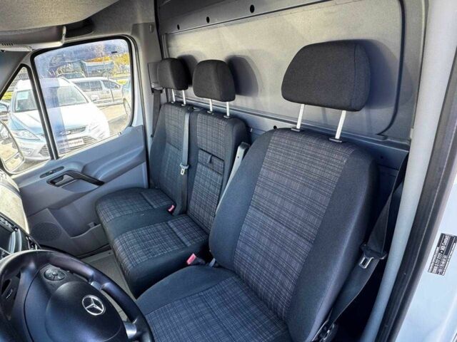 Білий Мерседес Sprinter, об'ємом двигуна 2.2 л та пробігом 316 тис. км за 14999 $, фото 11 на Automoto.ua