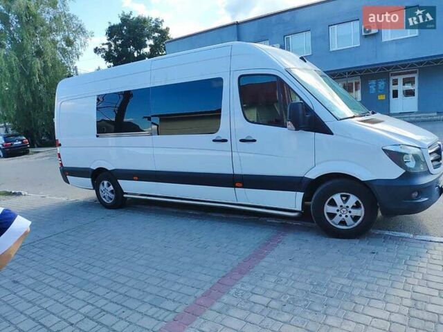 Белый Мерседес Sprinter, объемом двигателя 2.14 л и пробегом 450 тыс. км за 19000 $, фото 4 на Automoto.ua