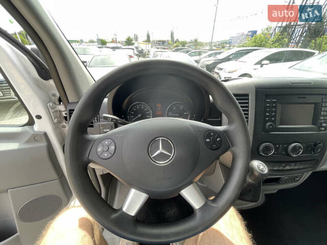 Білий Мерседес Sprinter, об'ємом двигуна 2.2 л та пробігом 221 тис. км за 18500 $, фото 7 на Automoto.ua