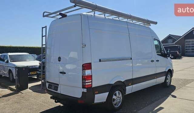 Белый Мерседес Sprinter, объемом двигателя 0 л и пробегом 262 тыс. км за 20500 $, фото 4 на Automoto.ua