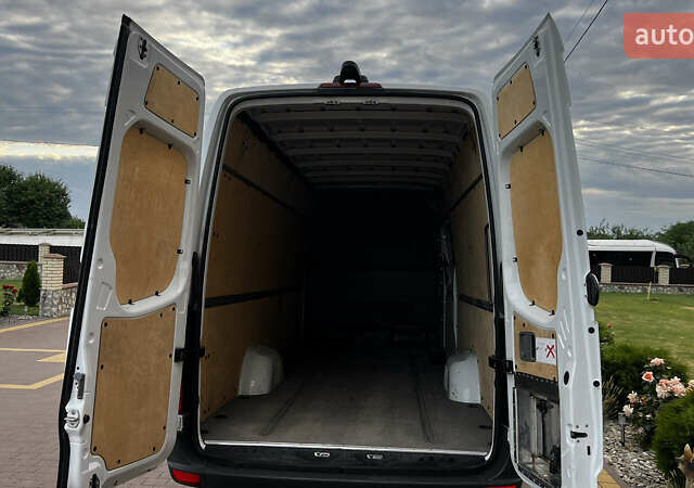Белый Мерседес Sprinter, объемом двигателя 0 л и пробегом 408 тыс. км за 24000 $, фото 18 на Automoto.ua