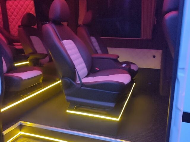 Білий Мерседес Sprinter, об'ємом двигуна 2.1 л та пробігом 800 тис. км за 21500 $, фото 4 на Automoto.ua