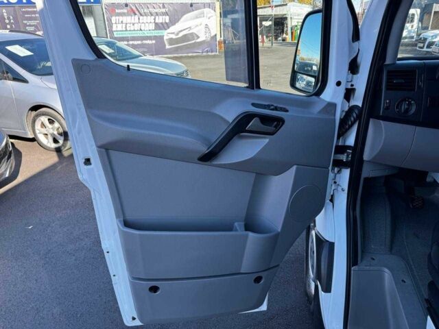 Білий Мерседес Sprinter, об'ємом двигуна 2.2 л та пробігом 316 тис. км за 14999 $, фото 9 на Automoto.ua