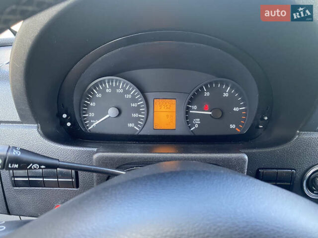 Білий Мерседес Sprinter, об'ємом двигуна 2.2 л та пробігом 296 тис. км за 22500 $, фото 29 на Automoto.ua