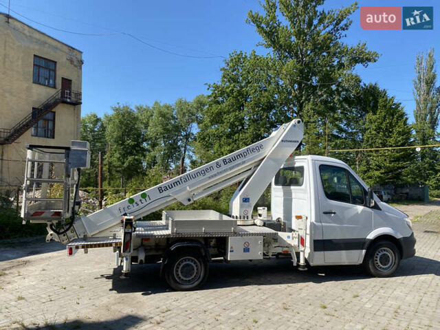 Білий Мерседес Sprinter, об'ємом двигуна 2.2 л та пробігом 0 тис. км за 65000 $, фото 2 на Automoto.ua