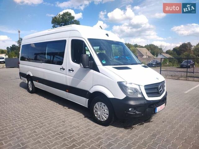 Білий Мерседес Sprinter, об'ємом двигуна 0 л та пробігом 326 тис. км за 13800 $, фото 8 на Automoto.ua