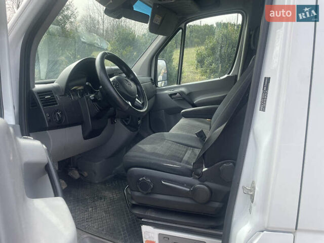 Белый Мерседес Sprinter, объемом двигателя 2.14 л и пробегом 342 тыс. км за 16500 $, фото 19 на Automoto.ua