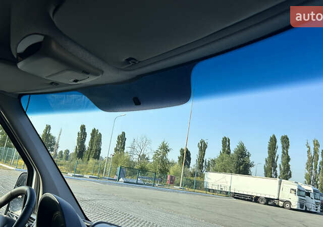 Белый Мерседес Sprinter, объемом двигателя 0 л и пробегом 287 тыс. км за 20850 $, фото 39 на Automoto.ua