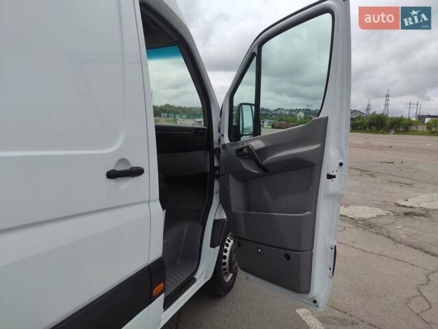 Белый Мерседес Sprinter, объемом двигателя 0 л и пробегом 291 тыс. км за 28900 $, фото 29 на Automoto.ua