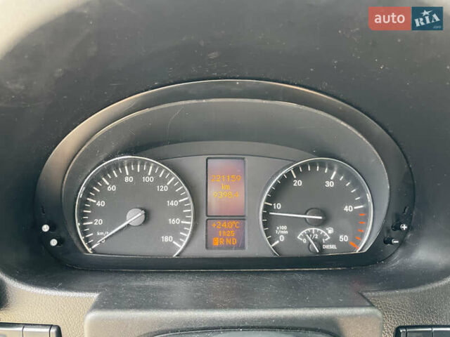 Білий Мерседес Sprinter, об'ємом двигуна 2.2 л та пробігом 221 тис. км за 18500 $, фото 9 на Automoto.ua