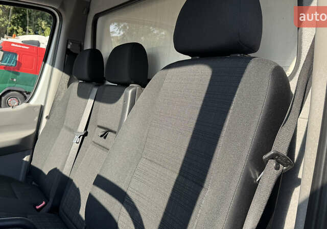 Белый Мерседес Sprinter, объемом двигателя 2.2 л и пробегом 275 тыс. км за 21900 $, фото 21 на Automoto.ua