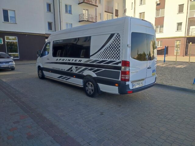 Білий Мерседес Sprinter, об'ємом двигуна 2.1 л та пробігом 800 тис. км за 21500 $, фото 3 на Automoto.ua