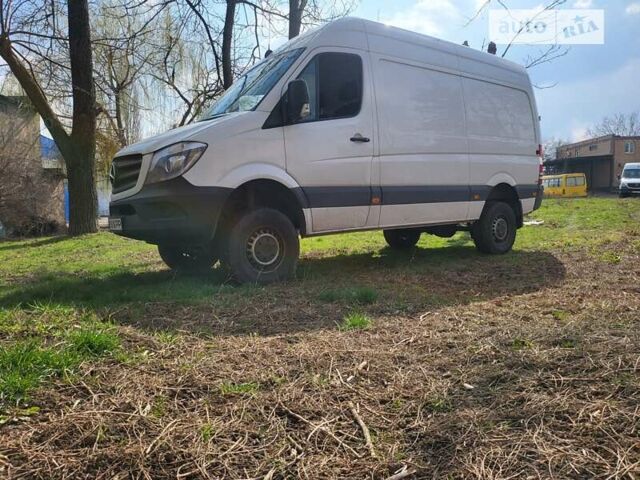 Білий Мерседес Sprinter, об'ємом двигуна 3 л та пробігом 310 тис. км за 44000 $, фото 9 на Automoto.ua