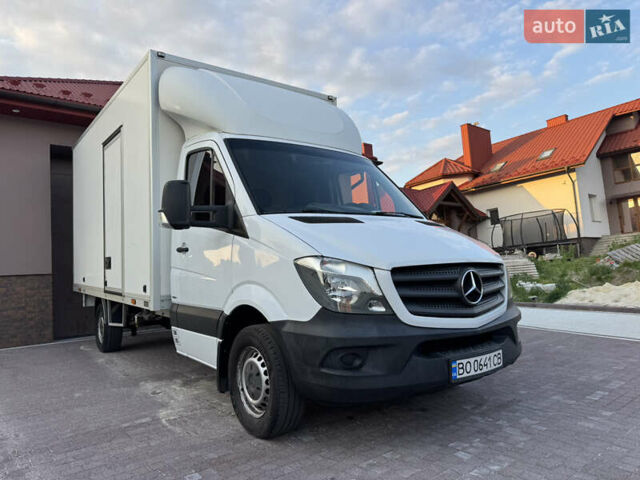 Белый Мерседес Sprinter, объемом двигателя 2.14 л и пробегом 331 тыс. км за 21500 $, фото 3 на Automoto.ua