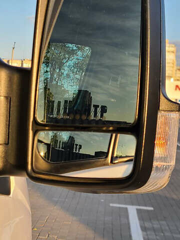 Белый Мерседес Sprinter, объемом двигателя 2.14 л и пробегом 378 тыс. км за 17399 $, фото 14 на Automoto.ua