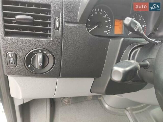 Белый Мерседес Sprinter, объемом двигателя 0 л и пробегом 291 тыс. км за 28900 $, фото 24 на Automoto.ua