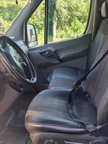 Белый Мерседес Sprinter, объемом двигателя 2.2 л и пробегом 316 тыс. км за 15500 $, фото 13 на Automoto.ua