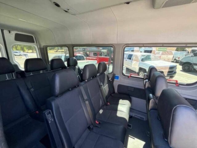Белый Мерседес Sprinter, объемом двигателя 3 л и пробегом 50 тыс. км за 5300 $, фото 9 на Automoto.ua