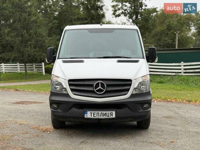 Білий Мерседес Sprinter, об'ємом двигуна 2.2 л та пробігом 209 тис. км за 17999 $, фото 5 на Automoto.ua