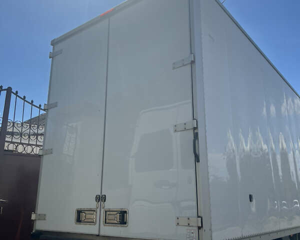 Білий Мерседес Sprinter, об'ємом двигуна 3 л та пробігом 150 тис. км за 33000 $, фото 6 на Automoto.ua