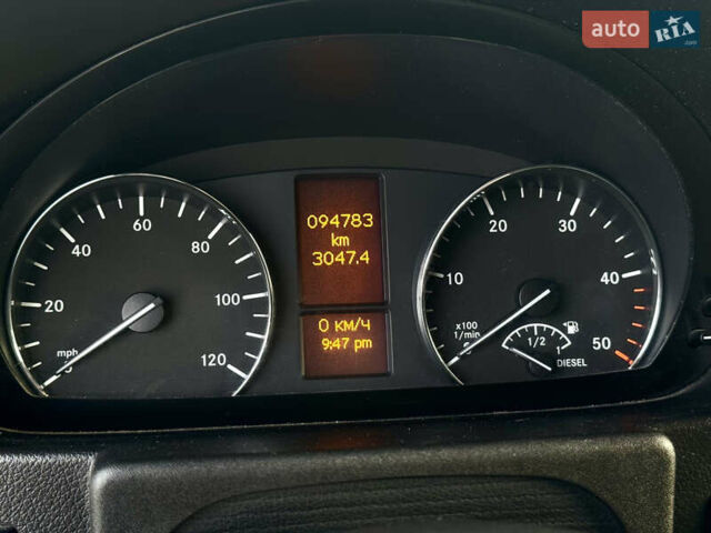Белый Мерседес Sprinter, объемом двигателя 2.99 л и пробегом 95 тыс. км за 26800 $, фото 23 на Automoto.ua
