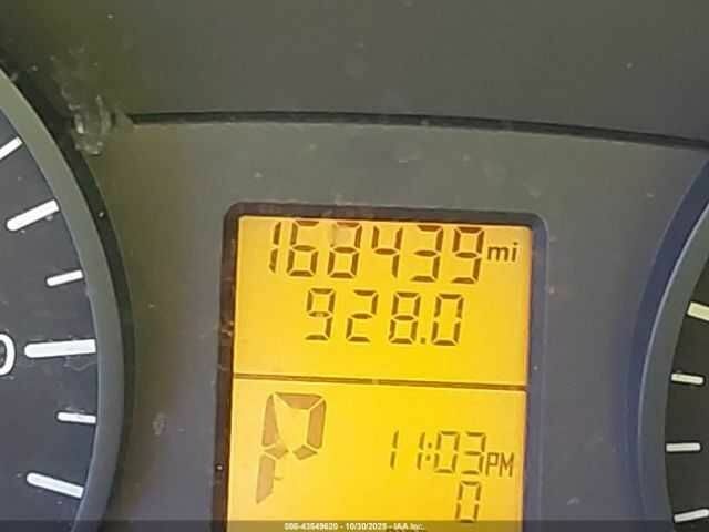 Белый Мерседес Sprinter, объемом двигателя 3 л и пробегом 168 тыс. км за 2500 $, фото 14 на Automoto.ua