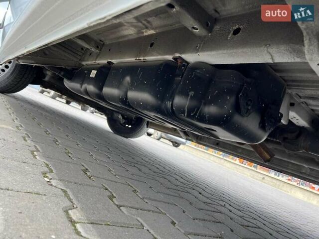 Белый Мерседес Sprinter, объемом двигателя 0 л и пробегом 168 тыс. км за 49421 $, фото 23 на Automoto.ua