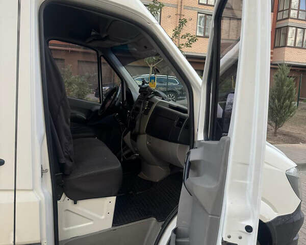 Білий Мерседес Sprinter, об'ємом двигуна 2.14 л та пробігом 398 тис. км за 16000 $, фото 26 на Automoto.ua
